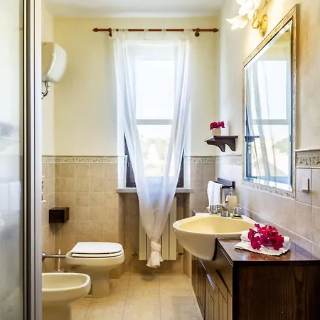 Il Poggiolo Farm stay *